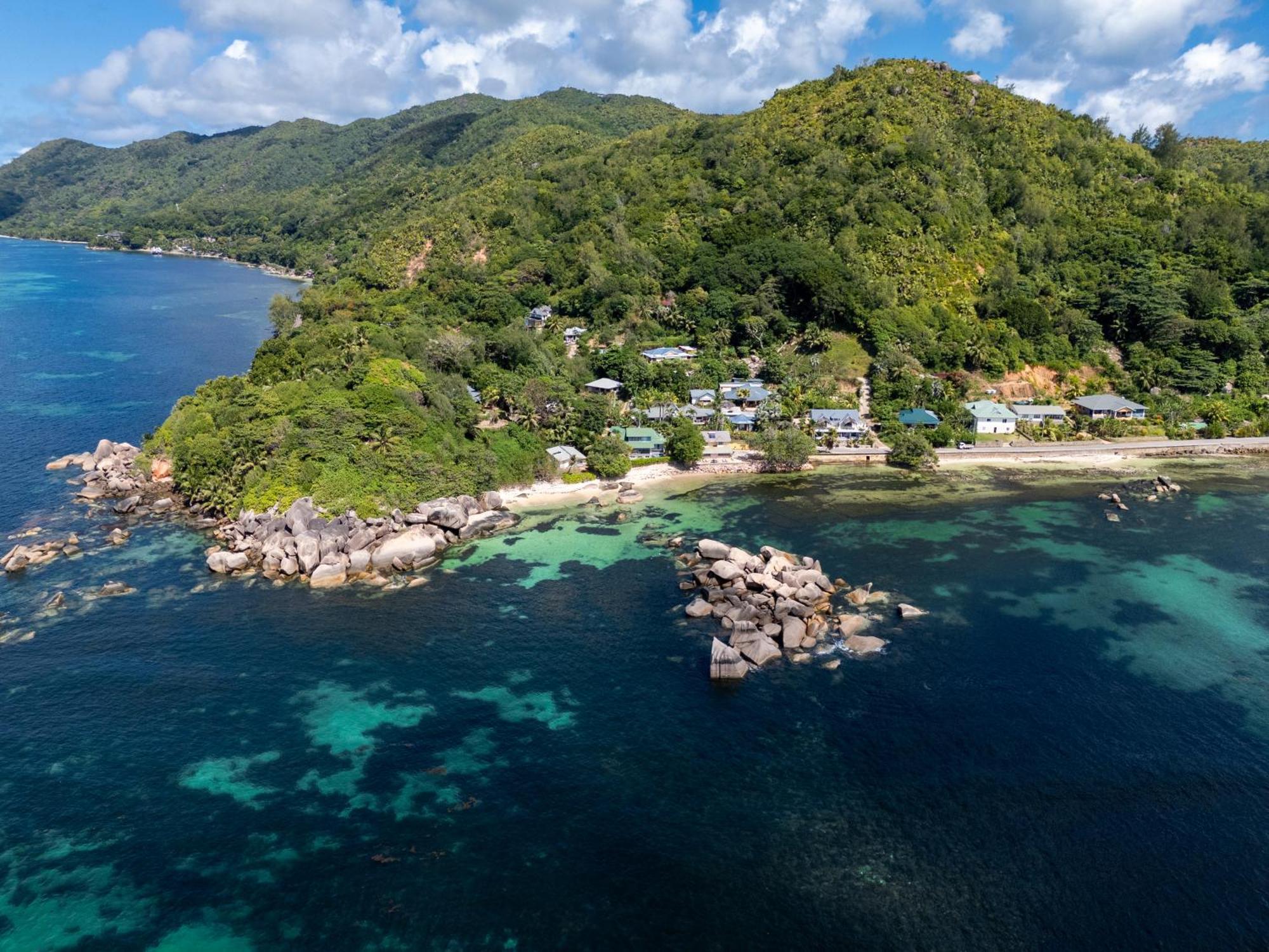 Nid'Aigle Lodge Baie Sainte Anne Exterior photo